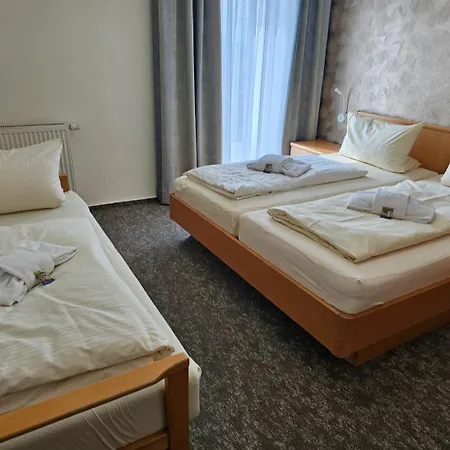 Goldener Engel Inn *